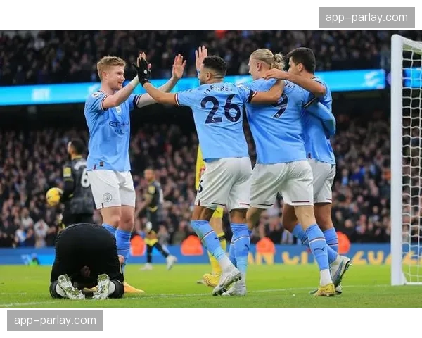 阿斯顿维拉主场3-3战平曼城，比赛最后十分钟打入三球